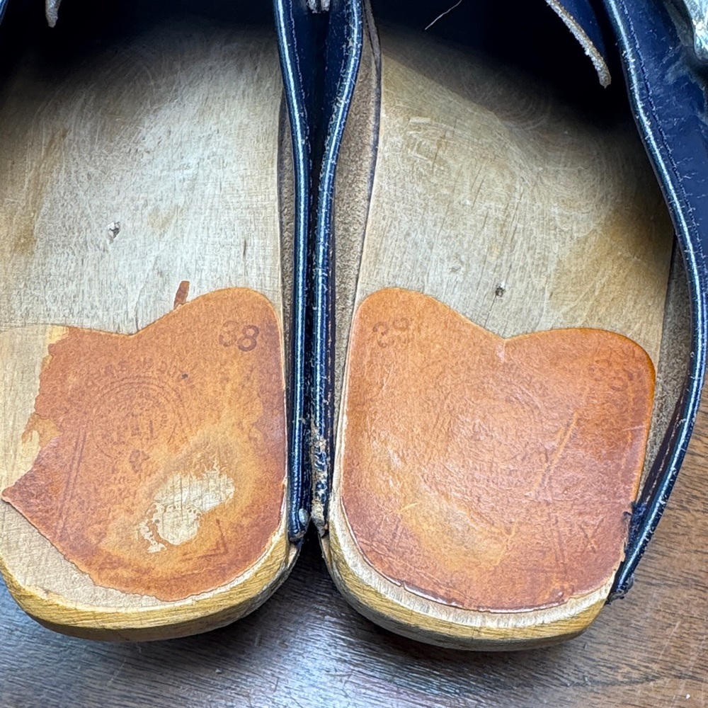 Vintage 70s Womens Bastad Toffeln Wooden Navy Blue Leather Buckle Clogs, sz 38 - Picture 6 of 14